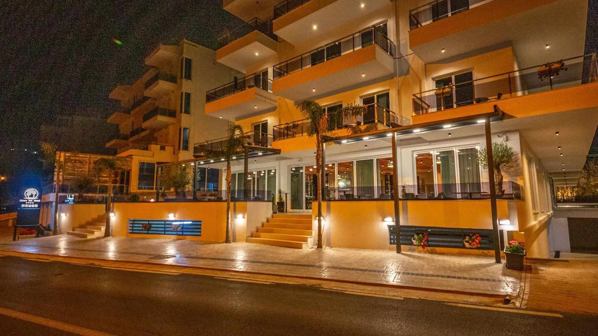 Azure Inn Hotel Saranda